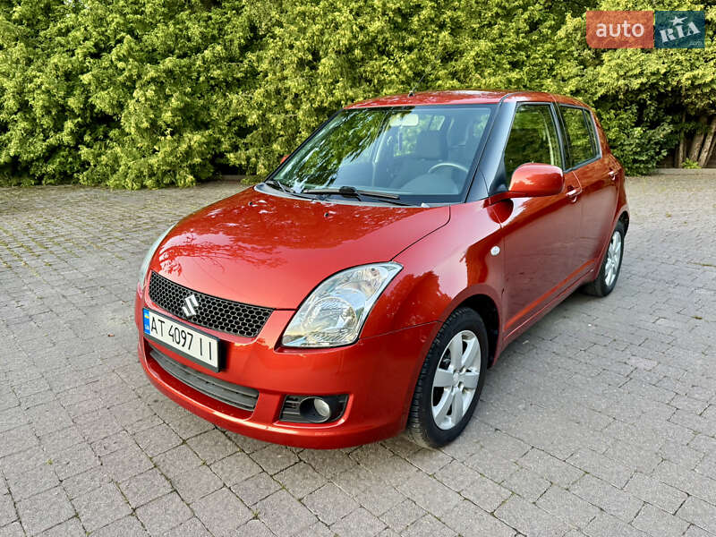 Хетчбек Suzuki Swift 2008 в 