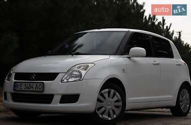 Хэтчбек Suzuki Swift 2009 в 