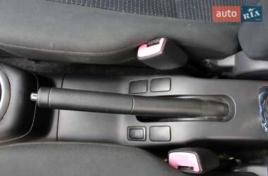 Хэтчбек Suzuki Swift 2009 в 