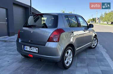 Хэтчбек Suzuki Swift 2007 в 