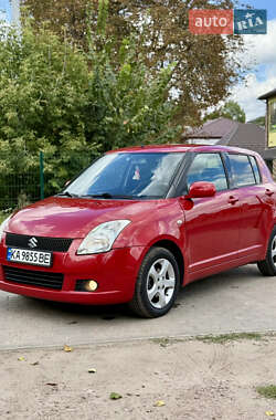 Хэтчбек Suzuki Swift 2006 в 