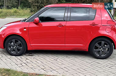 Хэтчбек Suzuki Swift 2008 в 