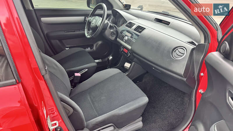 Хетчбек Suzuki Swift 2008 в Житомирі