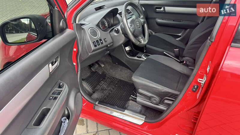 Хетчбек Suzuki Swift 2008 в Житомирі