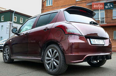 Хетчбек Suzuki Swift 2011 в 