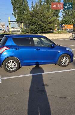 Хэтчбек Suzuki Swift 2011 в 