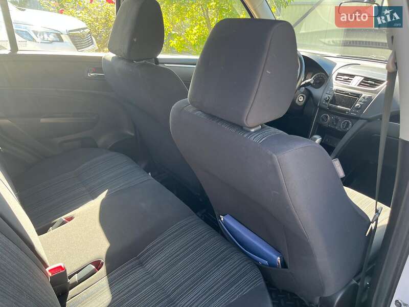 Хэтчбек Suzuki Swift 2016 в Киеве фото 11 Хэтчбек Suzuki Swift 2016 в Киеве
