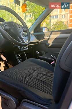 Хетчбек Suzuki Swift 2006 в 