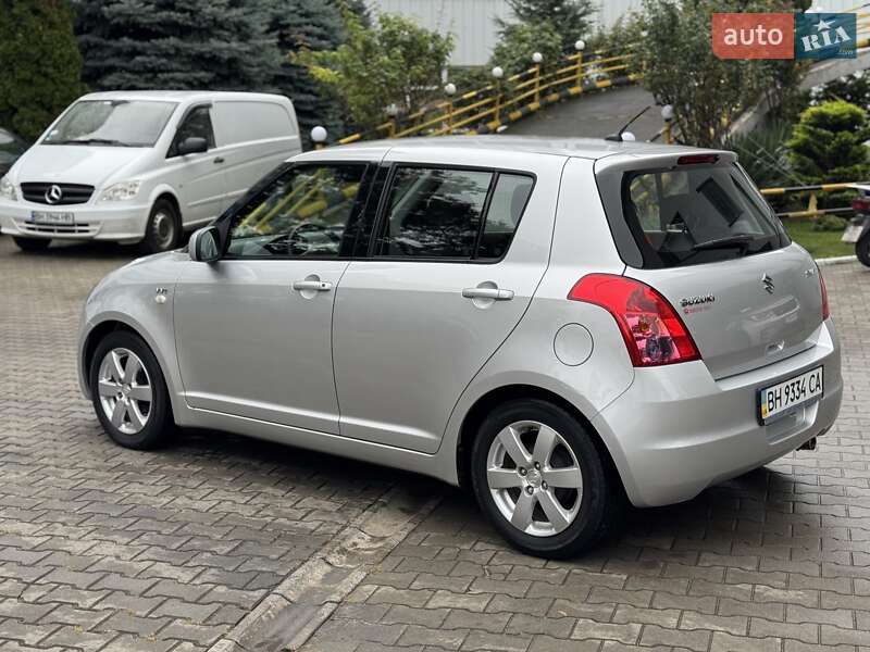Хетчбек Suzuki Swift 2008 в Одесі