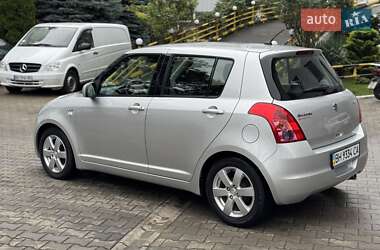 Хэтчбек Suzuki Swift 2008 в 