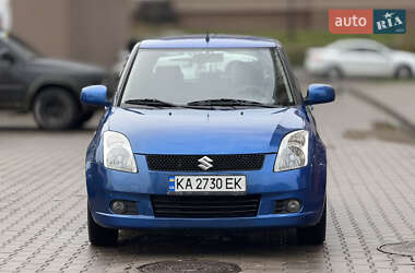 Хетчбек Suzuki Swift 2005 в 