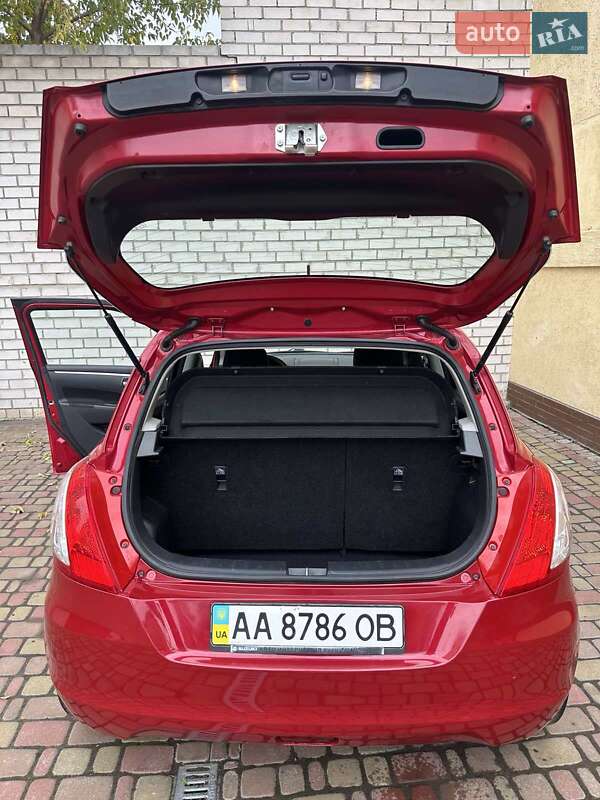 Хетчбек Suzuki Swift 2013 в Києві
