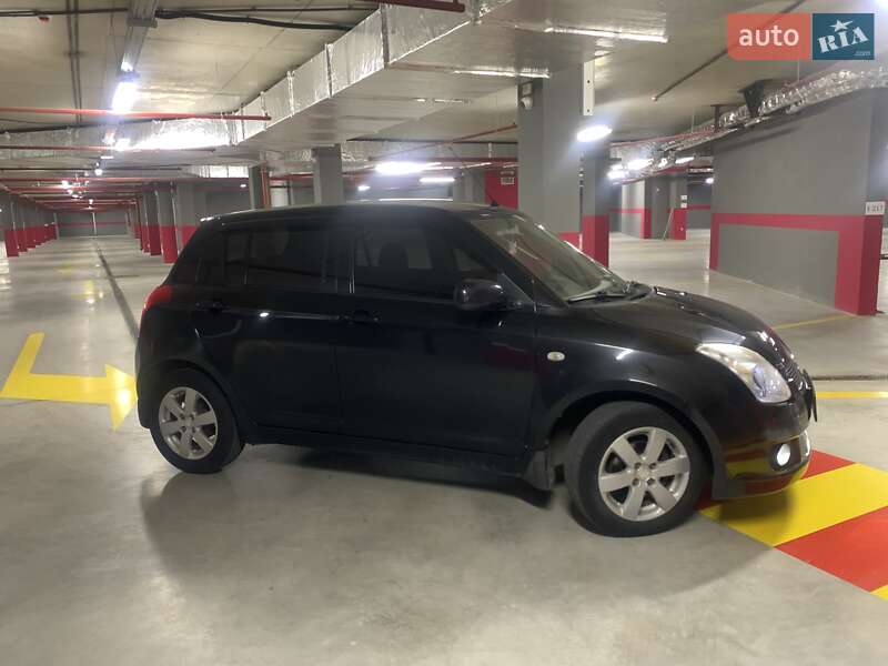 Хэтчбек Suzuki Swift 2008 в Одессе