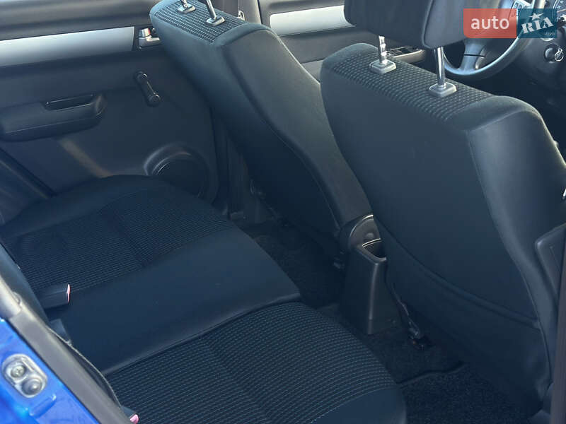 Хэтчбек Suzuki Swift 2006 в Староконстантинове фото 12 Хэтчбек Suzuki Swift 2006 в Староконстантинове