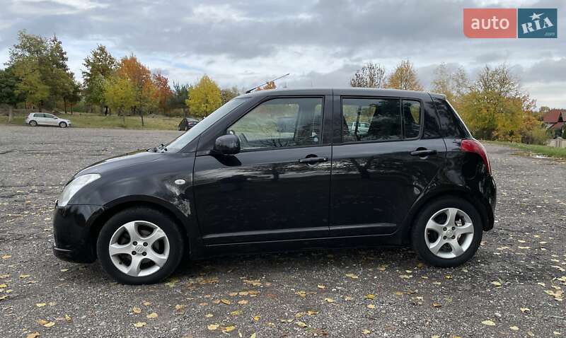 Хетчбек Suzuki Swift 2008 в Ужгороді