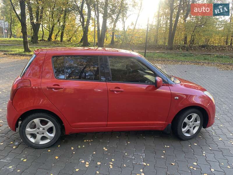 Хетчбек Suzuki Swift 2007 в Тернополі фото 2 Хетчбек Suzuki Swift 2007 в Тернополі