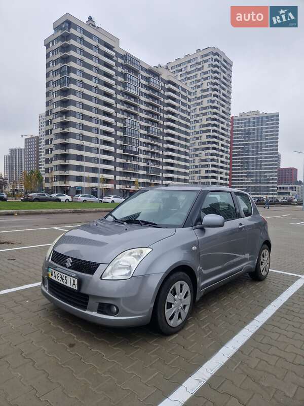 Хетчбек Suzuki Swift 2008 в Києві фото Хетчбек Suzuki Swift 2008 в Києві