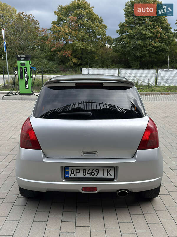 Хетчбек Suzuki Swift 2007 в Львові