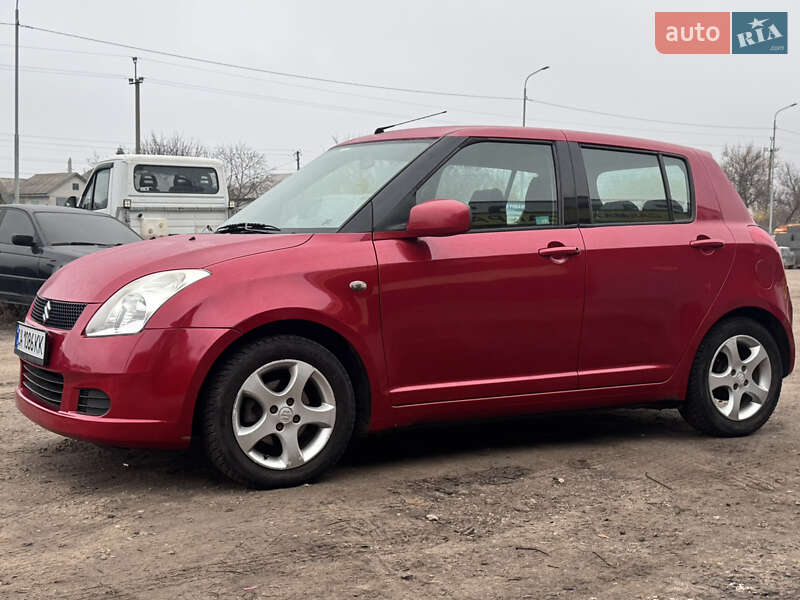 Хэтчбек Suzuki Swift 2006 в Черкассах