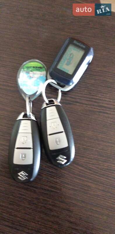 Хетчбек Suzuki Swift 2013 в Києві фото 41 Хетчбек Suzuki Swift 2013 в Києві