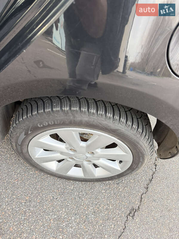 Хэтчбек Suzuki Swift 2010 в Днепре фото 14 Хэтчбек Suzuki Swift 2010 в Днепре