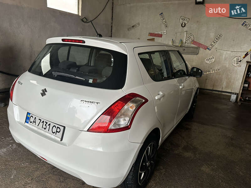 Хэтчбек Suzuki Swift 2011 в Звенигородке