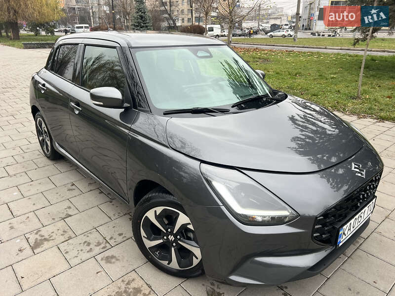 Хэтчбек Suzuki Swift 2024 в Виннице