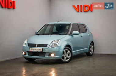 Хетчбек Suzuki Swift 2006 в Києві