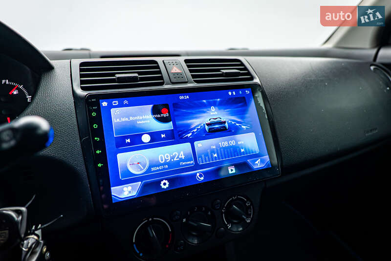 Хэтчбек Suzuki Swift 2006 в Киеве фото 14 Хэтчбек Suzuki Swift 2006 в Киеве