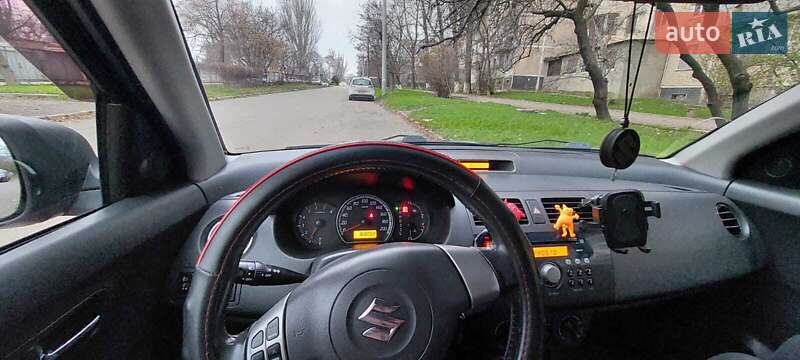Хэтчбек Suzuki Swift 2007 в Одессе фото 4 Хэтчбек Suzuki Swift 2007 в Одессе