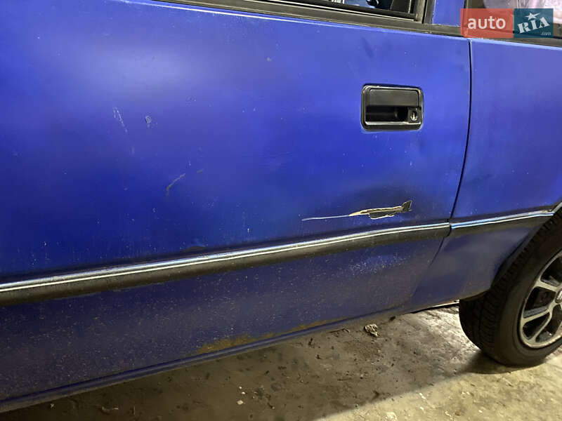 Хэтчбек Suzuki Swift 1995 в Киеве фото 8 Хэтчбек Suzuki Swift 1995 в Киеве