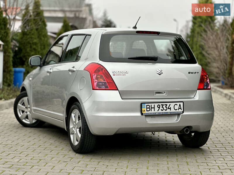 Хэтчбек Suzuki Swift 2008 в Одессе