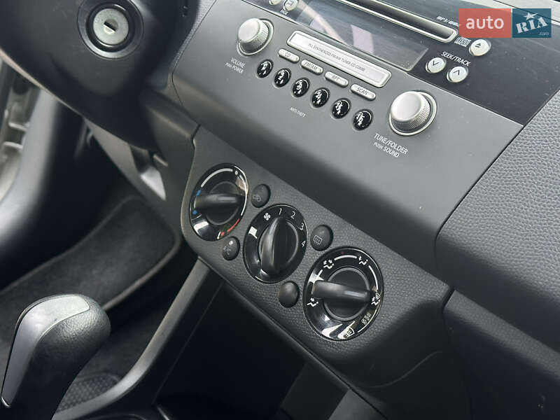 Хэтчбек Suzuki Swift 2008 в Одессе