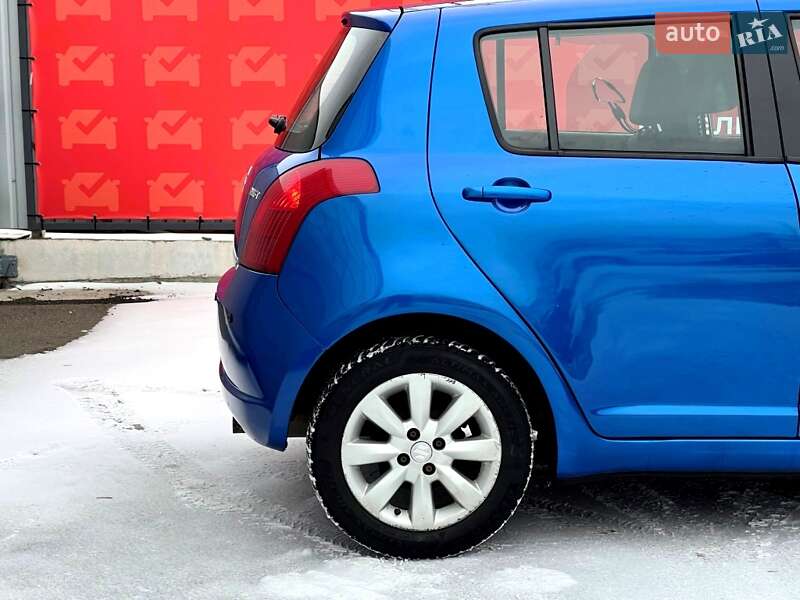 Хетчбек Suzuki Swift 2006 в Києві