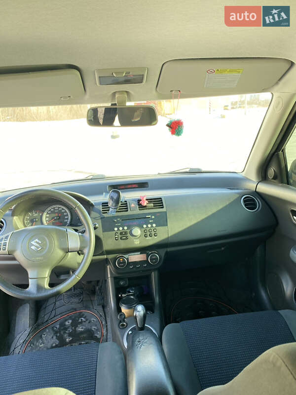 Хэтчбек Suzuki Swift 2008 в Киеве фото 9 Хэтчбек Suzuki Swift 2008 в Киеве