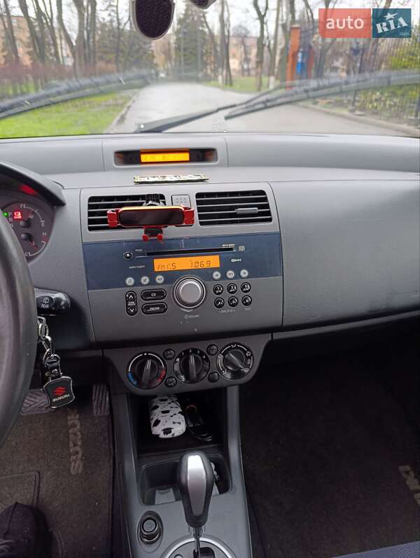 Хетчбек Suzuki Swift 2007 в Кривому Розі