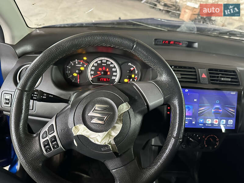 Хэтчбек Suzuki Swift 2009 в Тульчине