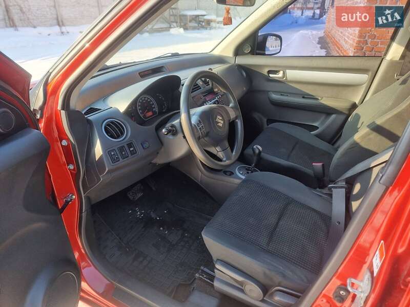 Хэтчбек Suzuki Swift 2007 в Шостке