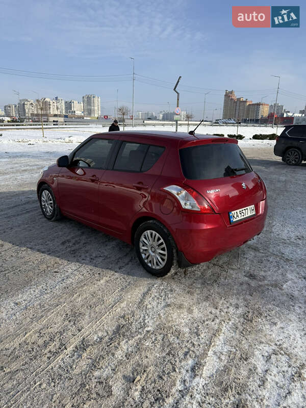 Хэтчбек Suzuki Swift 2011 в Киеве фото 7 Хэтчбек Suzuki Swift 2011 в Киеве