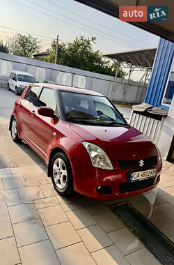 Хэтчбек Suzuki Swift 2006 в Кропивницком