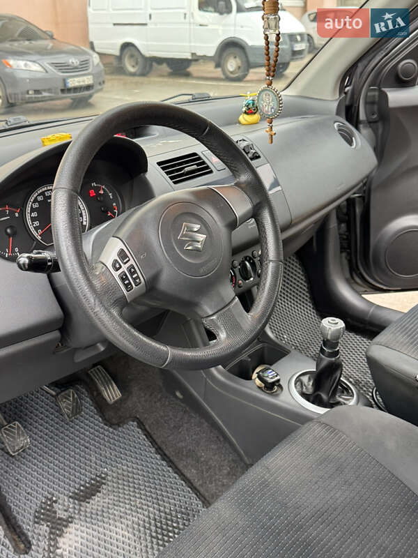 Хетчбек Suzuki Swift 2008 в Одесі фото 24 Хетчбек Suzuki Swift 2008 в Одесі