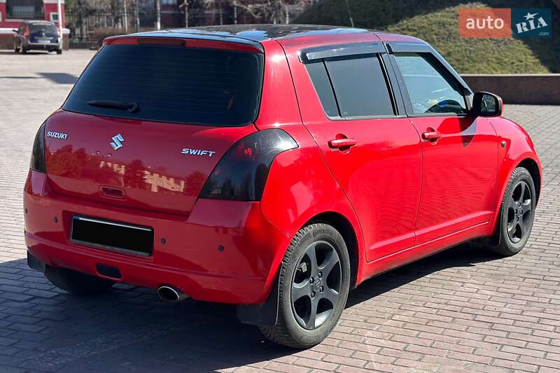 Хэтчбек Suzuki Swift 2005 в Днепре фото 11 Хэтчбек Suzuki Swift 2005 в Днепре