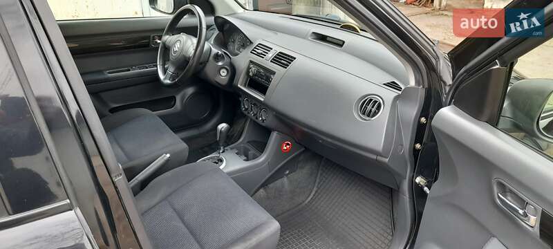 Хэтчбек Suzuki Swift 2006 в Одессе