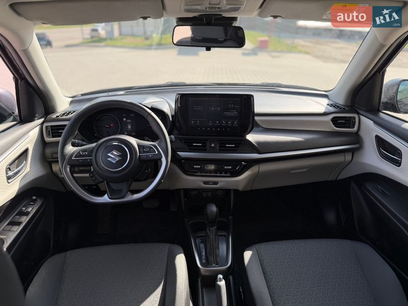 Хетчбек Suzuki Swift 2025 в Хмельницькому фото 3 Хетчбек Suzuki Swift 2025 в Хмельницькому