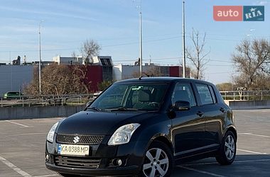 Хэтчбек Suzuki Swift 2008 в Киеве