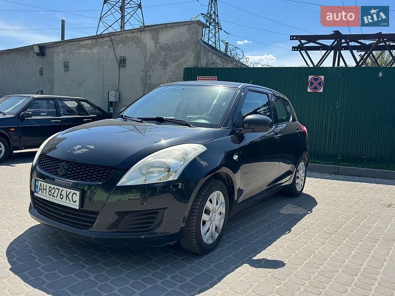 Хэтчбек Suzuki Swift 2012 в Тернополе
