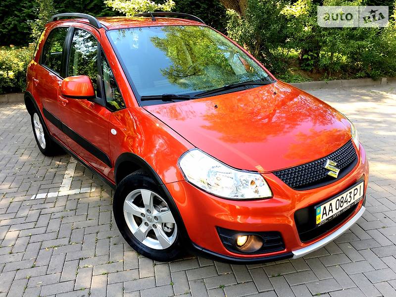 Внедорожник / Кроссовер Suzuki SX4 2013 в Киеве