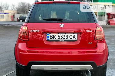 Внедорожник / Кроссовер Suzuki SX4 2012 в Ровно