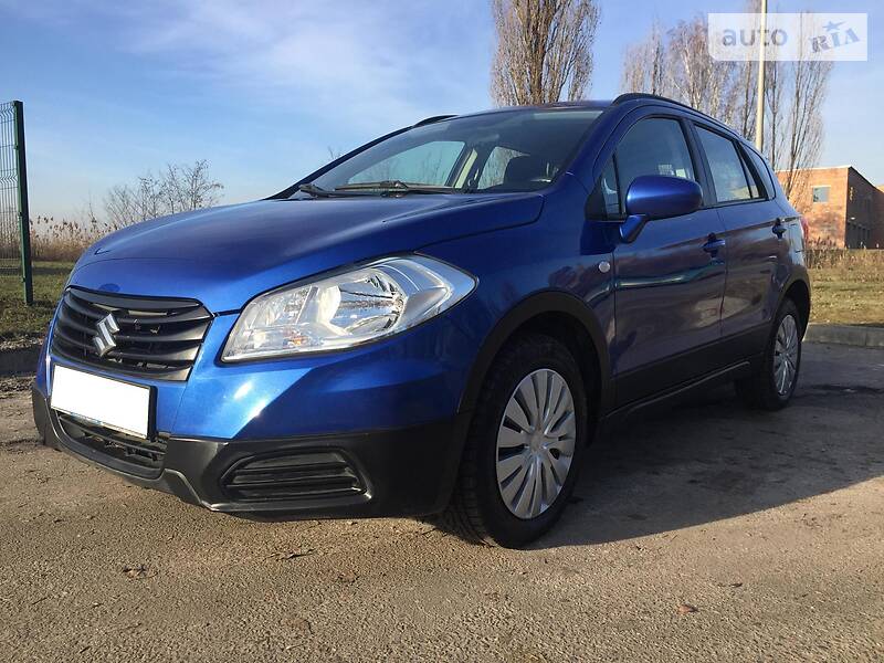 Позашляховик / Кросовер Suzuki SX4 2015 в Харкові