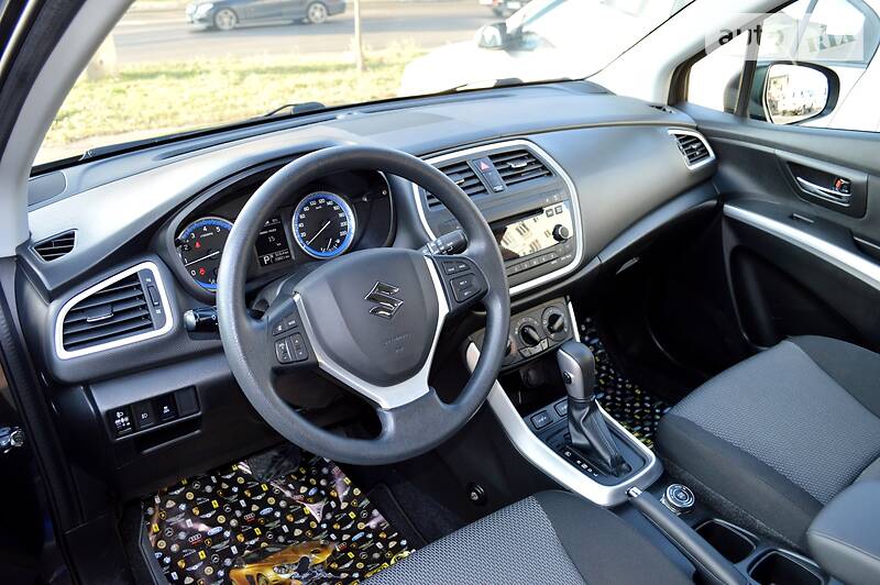 Позашляховик / Кросовер Suzuki SX4 2014 в Одесі